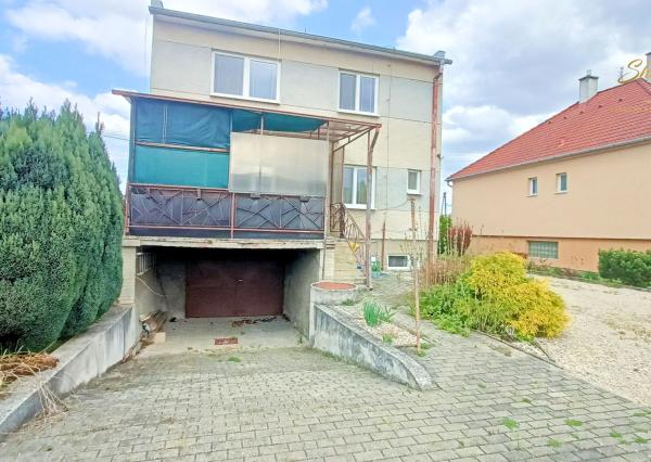 Priestranný rodinný dom s veľkou záhradou v TOP lokalite!