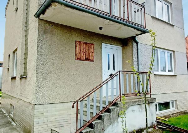 Priestranný rodinný dom s veľkou záhradou v TOP lokalite!