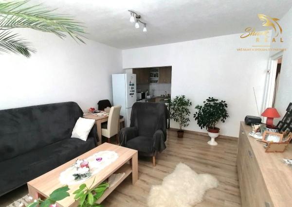 PEKNÝ 2 IZBOVÝ BYT - PO REKONŠTRUKCIÍ