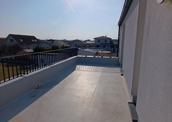 Moderný 4 izbový rodinný dom v Chorvátskom Grobe