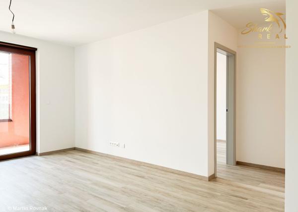 Holobyt v novostavbe ZWIRN s 10 m² zasklenou loggiou – vytvorte si bývanie podľa seba