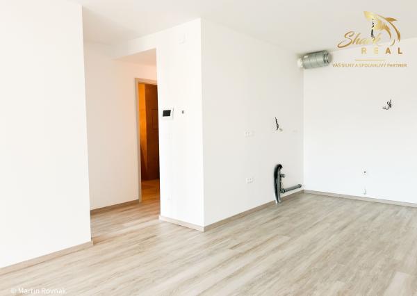 Holobyt v novostavbe ZWIRN s 10 m² zasklenou loggiou – vytvorte si bývanie podľa seba