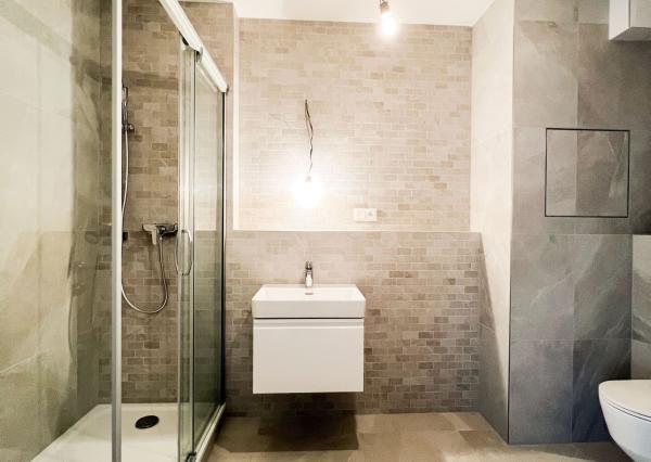 Holobyt v novostavbe ZWIRN s 10 m² zasklenou loggiou – vytvorte si bývanie podľa seba