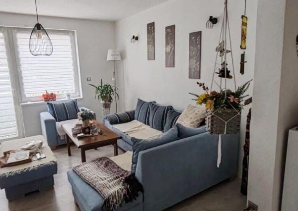 NA PREDAJ: Kompletne zrekonštruovaný 3-izbový rodinný dom – Horné Saliby