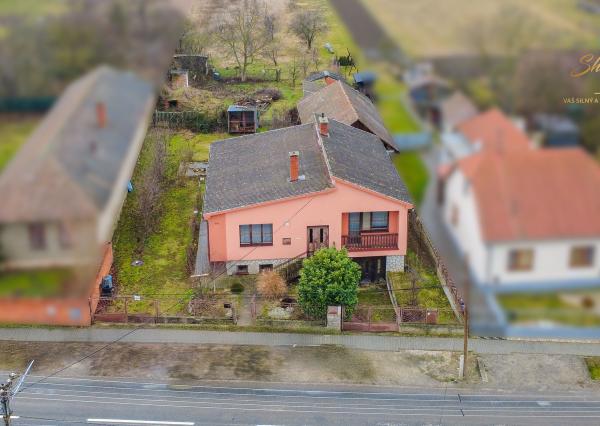 Rodinný dom s potenciálom a rozľahlým pozemkom