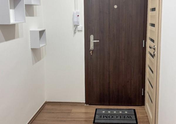 NA PRENÁJOM svetlý 2-izbový byt na ul. Scherera v Piešťanoch