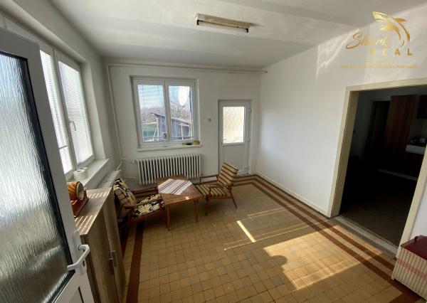 Rodinný dom s veľkým pozemkom na predmestí Hlohovca