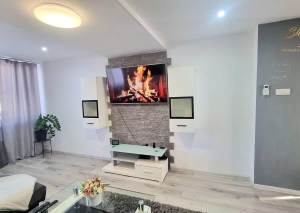 Na predaj 3-izbový byt zariadený na ulici Komenského v Trebišove 