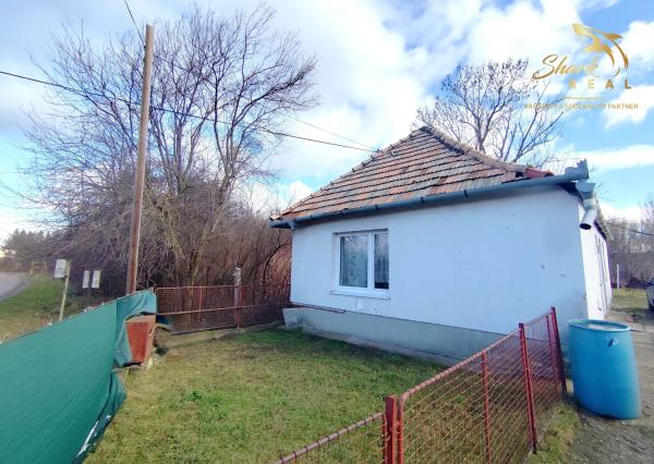 Novinka! Menší dom s rozsiahlym pozemkom v TOP lokalite