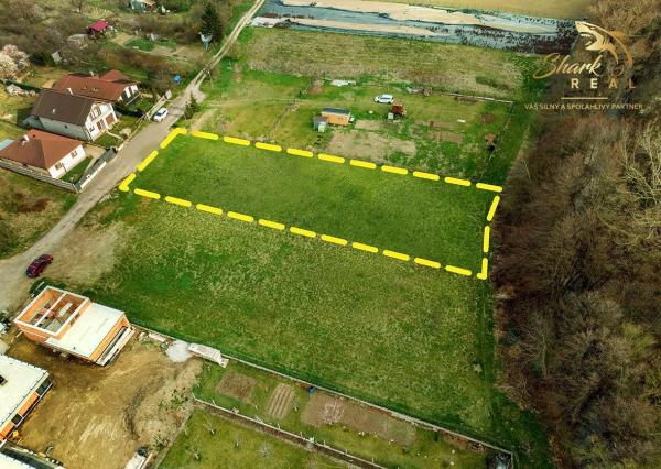 POZEMOK pre Rodinný dom_ ZVONČÍN