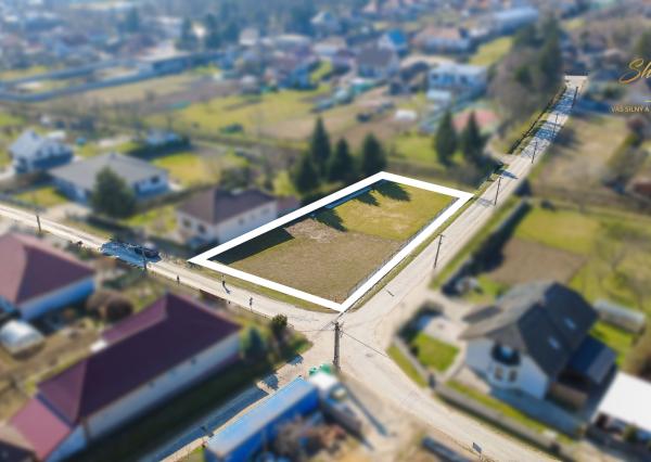 Stavebný pozemok na predaj – obec Šurianky, 1218 m²