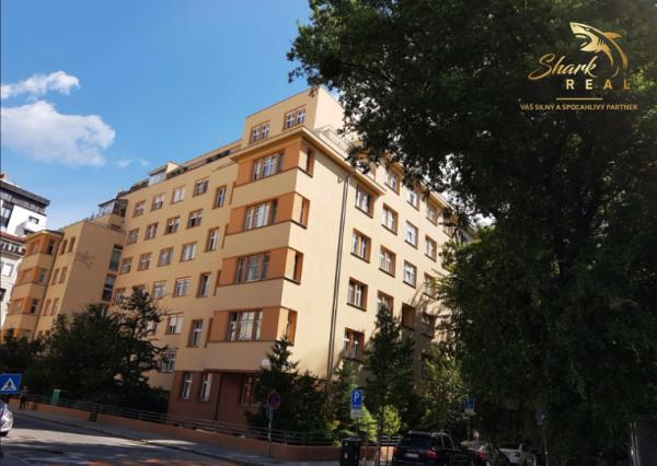 1i byt Prenájom _ Veľký staromestský byt aj pre 2 osoby