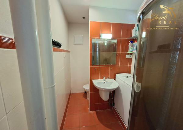 TOP PONUKA! 2 izbový byt v centre