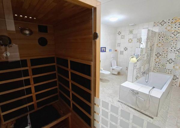 Veľkometrážny/dvojgeneračný rodinný dom na predaj