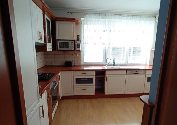 Pekný rodinný dom len 7km od obce Podhájska