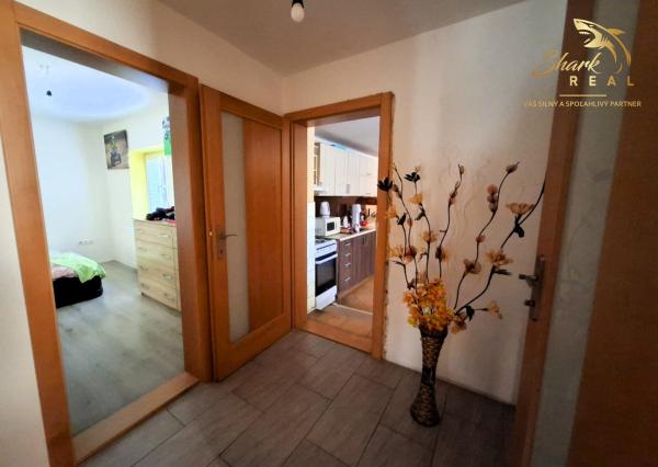 Rodinný dom v tichej ulici 