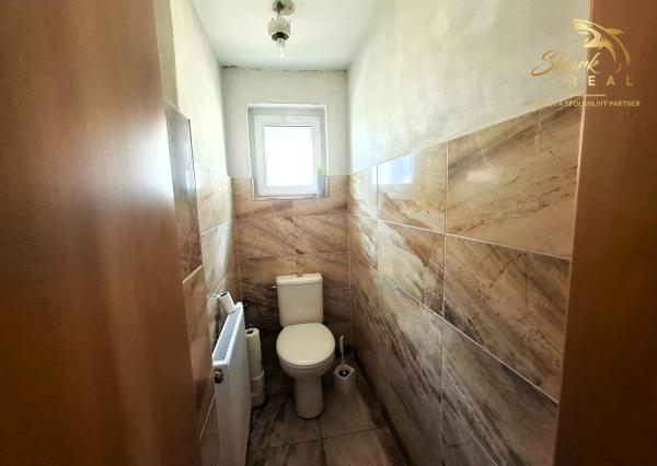 Rodinný dom v tichej ulici 