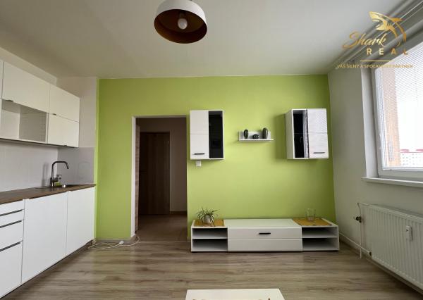 Prenájom 2-izbového bytu v blízkosti električky – Farského