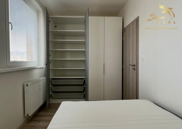 Prenájom 2-izbového bytu v blízkosti električky – Farského