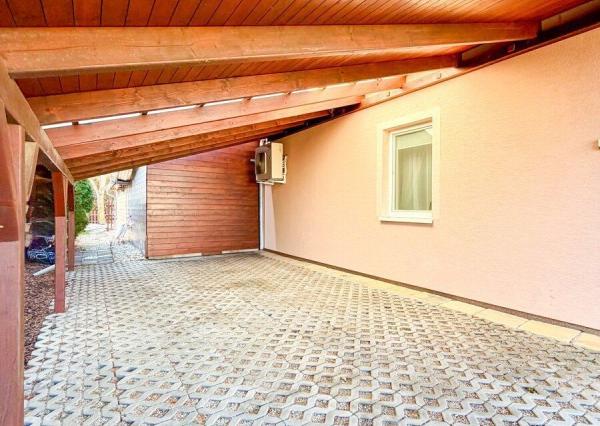 Priestranný 6izbový rodinný dom