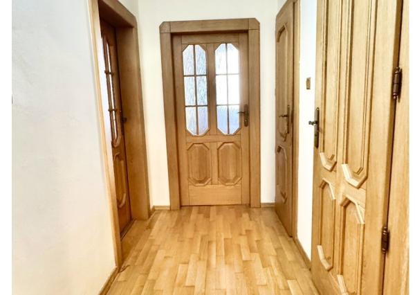 Priestranný 3-izbový byt s balkónom v Humennom