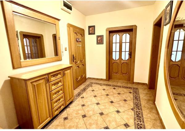 Priestranný 3-izbový byt s balkónom v Humennom