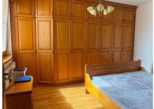 Priestranný 3-izbový byt s balkónom v Humennom