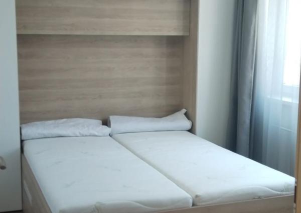 Moderný 2-izbový byt – Royova ulica, Piešťany