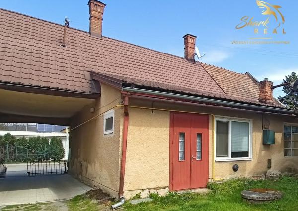 Dva rodinné domy na predaj v centre Žarnovice