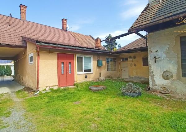 Dva rodinné domy na predaj v centre Žarnovice