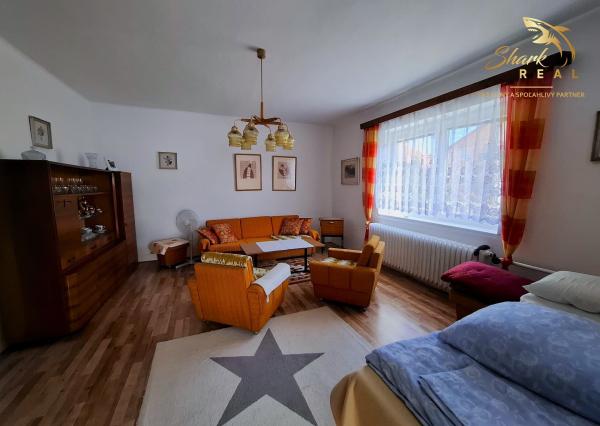 Rodinný dom s letnou kuchyňou a peknou záhradou