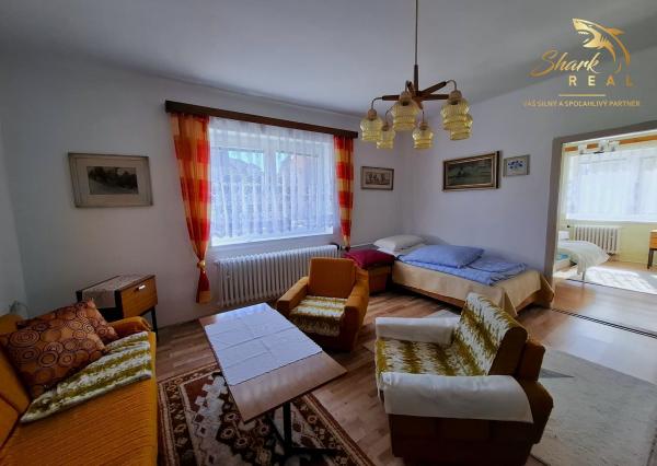 Rodinný dom s letnou kuchyňou a peknou záhradou