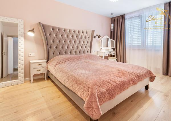 Svetlý dizajnový byt s nadštandardným zariadením - Javorová, Piešťany