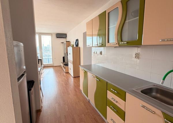 Predaj 4 izbového bytu- Bratislava, Nové Mesto