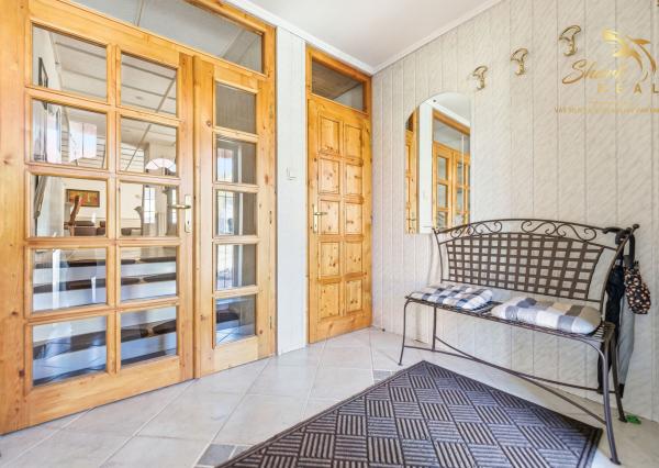 5-izbový RODINNÝ DOM, bazén, terasa, altánok, zeleň, VAŠE NOVÉ MIESTO PRE ŽIVOT