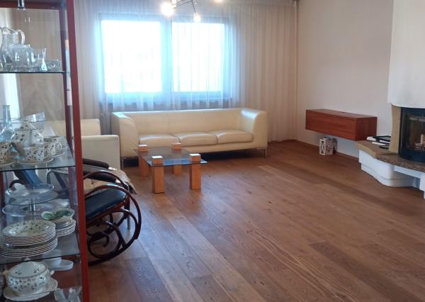 Na predaj 7 izbový rodinný dom s krásnou záhradou