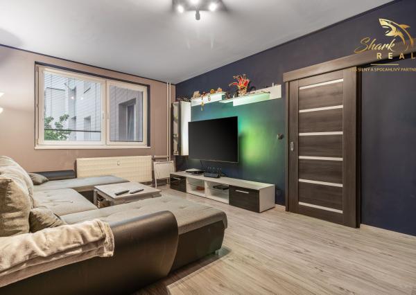 Priestranný 3-izbový byt s balkónom kúsok od stanice – Piešťany