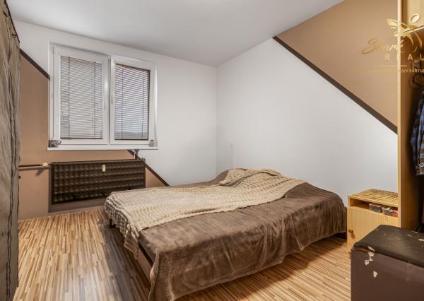 Priestranný 3-izbový byt s balkónom kúsok od stanice – Piešťany