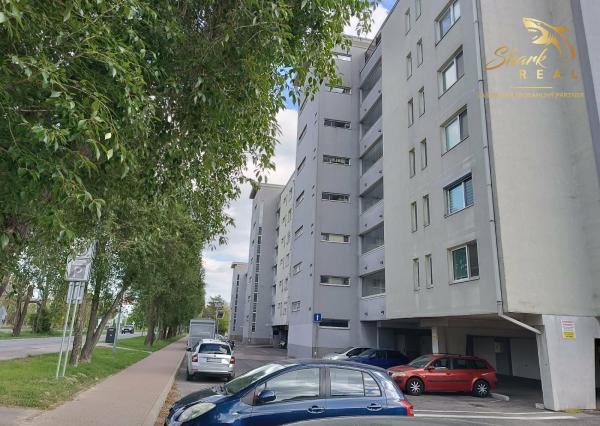 Kompletne zariadený 2-izbový byt | Klimatizácia a Parking v súkromnom areáli | Ružinov, Ostredky