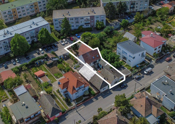 Poschodový dom v tichej lokalite Piešťan