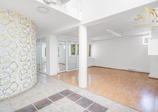 334 m² nezariadených možností | Garáž, 6 izieb, terasa | Staré Mesto, Bratislava
