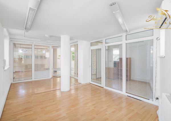 334 m² nezariadených možností | Garáž, 6 izieb, terasa | Staré Mesto, Bratislava