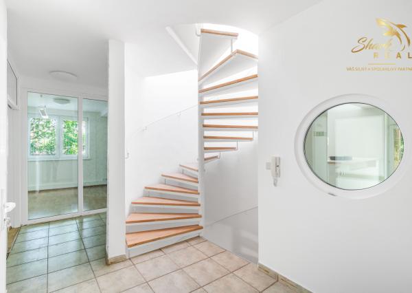 334 m² nezariadených možností | Garáž, 6 izieb, terasa | Staré Mesto, Bratislava