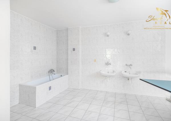 334 m² nezariadených možností | Garáž, 6 izieb, terasa | Staré Mesto, Bratislava