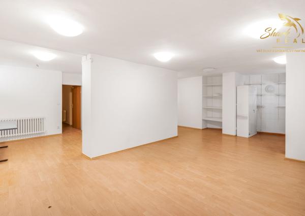 334 m² nezariadených možností | Garáž, 6 izieb, terasa | Staré Mesto, Bratislava