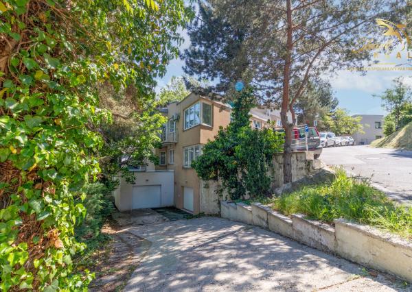 334 m² nezariadených možností | Garáž, 6 izieb, terasa | Staré Mesto, Bratislava