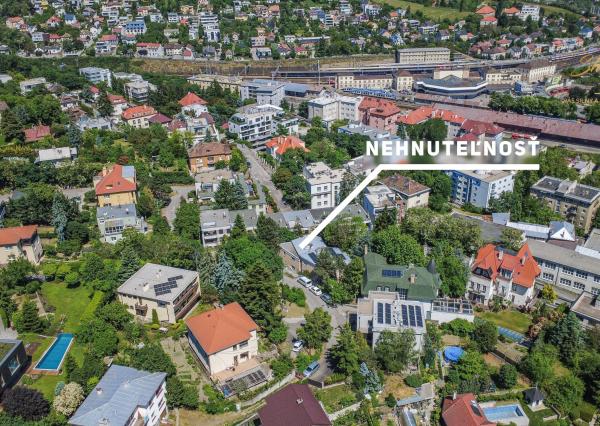 334 m² nezariadených možností | Garáž, 6 izieb, terasa | Staré Mesto, Bratislava