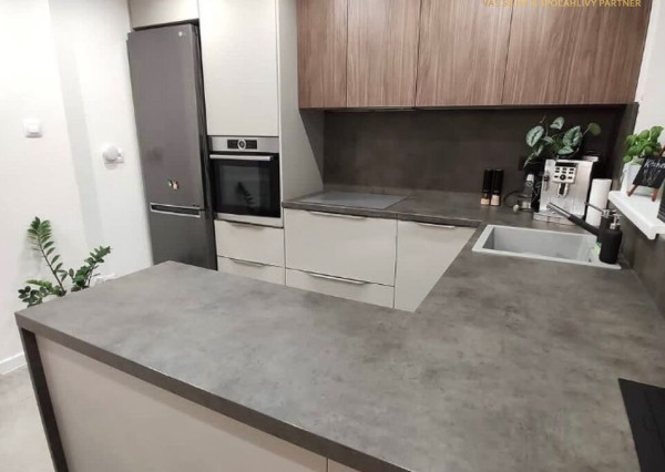 NA PREDAJ KRÁSNY SLNEČNÝ  4 IZBOVÝ RODINNÝ DOM