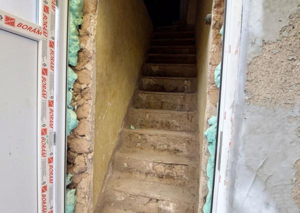 Exkluzívne na predaj rodinný dom s hosťovským domčekom, garážou a veľkým pozemkom v Bódvaszilase, Máďarsko
