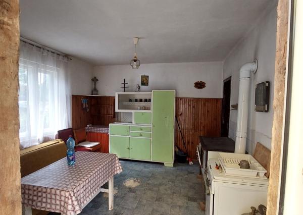 Exkluzívne na predaj rodinný dom s hosťovským domčekom, garážou a veľkým pozemkom v Bódvaszilase, Máďarsko